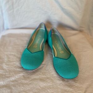 Retired Rothy’s Calypso Blue Green Turquoise Teal Flats